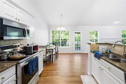 3324 Dunbar Lane, Suwanee, GA 30024 - Photo 10