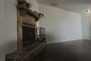 135 Dixie Ln, Covington, GA 30014 - Photo 6
