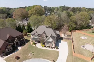 5127 Bentwater Ln SW, Lilburn, GA 30047 - Photo 2