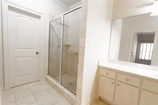 5127 Bentwater Ln SW, Lilburn, GA 30047 - Photo 52