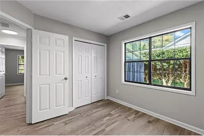 3044 Wildflower Lane, Snellville, GA 30039 - Photo 10