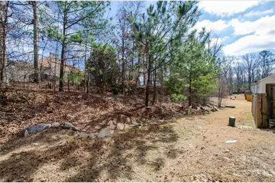 1018 Mays Hill SW, Atlanta, GA 30336 - Photo 32