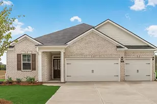 404 Hazel Dr, Locust Grove, GA 30248 - Photo 1