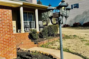 5472 Riverchase Dr, Flowery Branch, GA 30542 - Photo 2