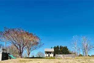 5472 Riverchase Dr, Flowery Branch, GA 30542 - Photo 22