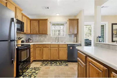 2605 Queen Anne Court, Atlanta, GA 30350 - Photo 8