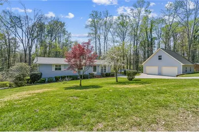 3335 Dogwood Circle, Cumming, GA 30041 - Photo 8