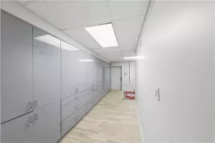 505 Hollydale Ct NW, Atlanta, GA 30342 - Photo 74