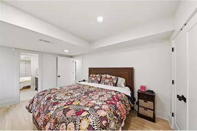 505 Hollydale Court NW, Atlanta, GA 30342 - Photo 84