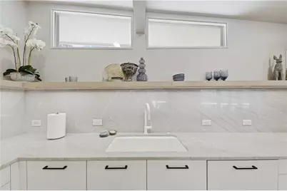 505 Hollydale Court NW, Atlanta, GA 30342 - Photo 22