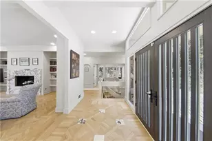 505 Hollydale Ct NW, Atlanta, GA 30342 - Photo 10