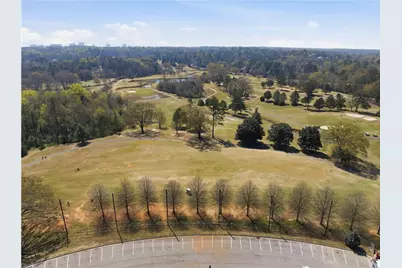 505 Hollydale Court NW, Atlanta, GA 30342 - Photo 118