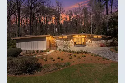 505 Hollydale Court NW, Atlanta, GA 30342 - Photo 2