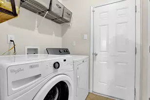 1090 Treymont Ln, Lawrenceville, GA 30045 - Photo 20