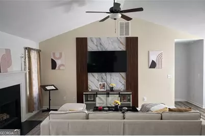 136 Margaret, Hogansville, GA 30230 - Photo 6