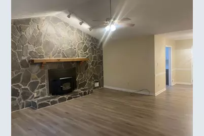 225 Farmbrook Parkway, Stockbridge, GA 30281 - Photo 8