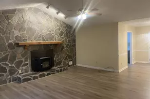 225 Farmbrook Pkwy, Stockbridge, GA 30281 - Photo 8