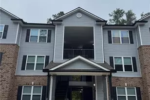 3204 Fairington Village Dr, Lithonia, GA 30038 - Photo 2