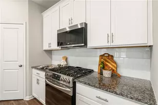 3395 Park Pointe Cir, Scottdale, GA 30079 - Photo 6