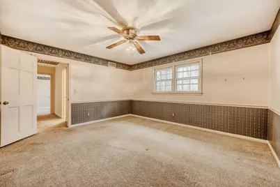 1240 Hampton Hall Drive NE, Brookhaven, GA 30319 - Photo 14