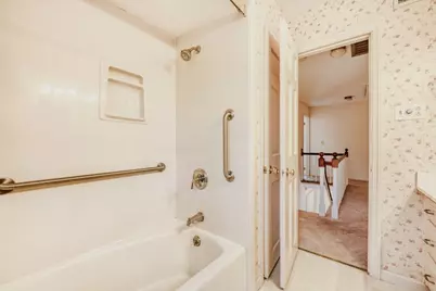 1240 Hampton Hall Drive NE, Brookhaven, GA 30319 - Photo 22