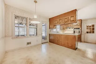 1240 Hampton Hall Dr NE, Brookhaven, GA 30319 - Photo 6