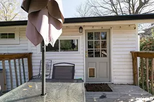 2218 Dunseath Ave NW, Atlanta, GA 30318 - Photo 8