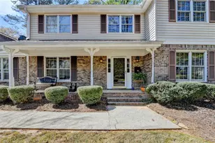 861 Maxie Ln, Lawrenceville, GA 30044 - Photo 4