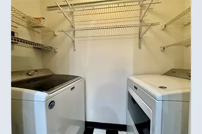 1074 Peachtree Walk NE #B220, Atlanta, GA 30309 - Photo 18