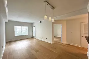 1074 Peachtree Walk NE, Atlanta, GA 30309 - Photo 4