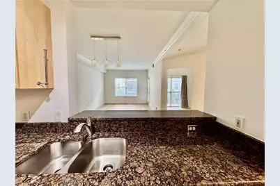 1074 Peachtree Walk NE #B220, Atlanta, GA 30309 - Photo 6