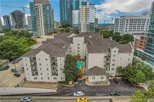 1074 Peachtree Walk NE, Atlanta, GA 30309 - Photo 2