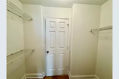 1074 Peachtree Walk NE #B220, Atlanta, GA 30309 - Photo 14