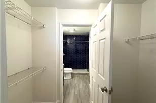 1074 Peachtree Walk NE, Atlanta, GA 30309 - Photo 16