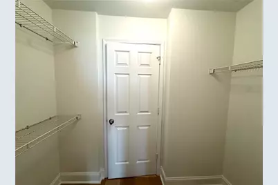 1074 Peachtree Walk NE #B220, Atlanta, GA 30309 - Photo 14