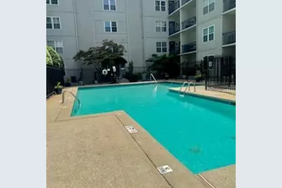 1074 Peachtree Walk NE #B220, Atlanta, GA 30309 - Photo 22