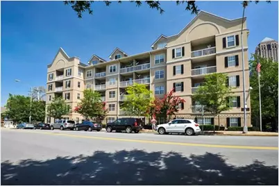 1074 Peachtree Walk NE #B220, Atlanta, GA 30309 - Photo 2