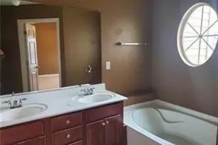 945 Pierce Brennen Dr, Lawrenceville, GA 30043 - Photo 16