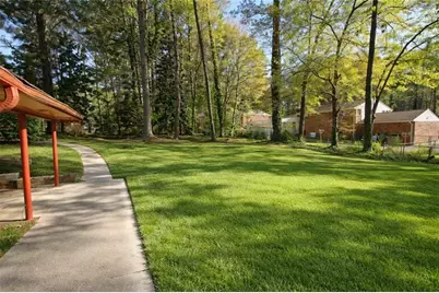 2760 The Fontainebleau SW, Atlanta, GA 30331 - Photo 12