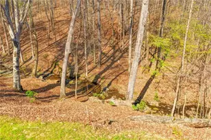 2435 Southers Cir, Suwanee, GA 30024 - Photo 10