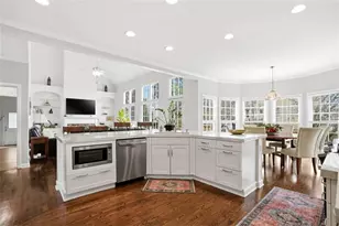 2094 Cape Liberty Dr, Suwanee, GA 30024 - Photo 8