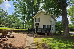 1326 Park Hill Dr, Gainesville, GA 30501 - Photo 2