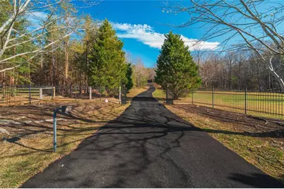 463 E Valley Road NE, Rydal, GA 30171 - Photo 34