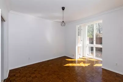 49 Willow Glen NE, Atlanta, GA 30342 - Photo 4