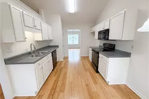 254 Shadetree Ln, Lawrenceville, GA 30044 - Photo 14