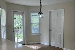 370 Oakland Pl Dr Dr, Lawrenceville, GA 30044 - Photo 6