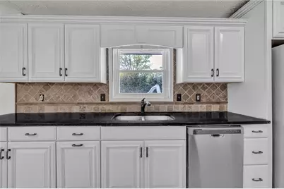 318 Tyrone Road, Fayetteville, GA 30214 - Photo 12