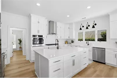 6525 Holland Drive, Cumming, GA 30041 - Photo 18