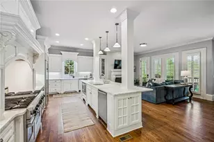 2960 Castlewood Dr NW, Atlanta, GA 30327 - Photo 24