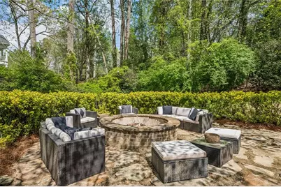 2960 Castlewood Drive NW, Atlanta, GA 30327 - Photo 56